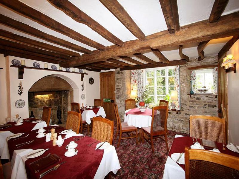 Collaven Manor Hotel Okehampton Exterior photo